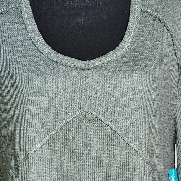 Fringe Studios Green Cotton Poly LS Deep Side Slit High Low Waffle Knit Top Sz M - Picture 3 of 16